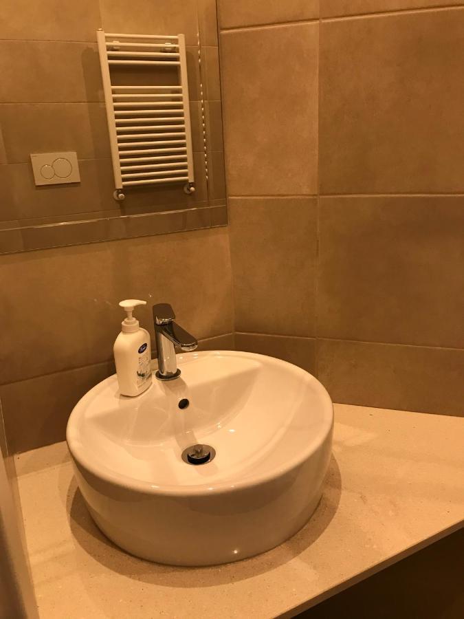 أوربينو B&B Pellipario المظهر الخارجي الصورة